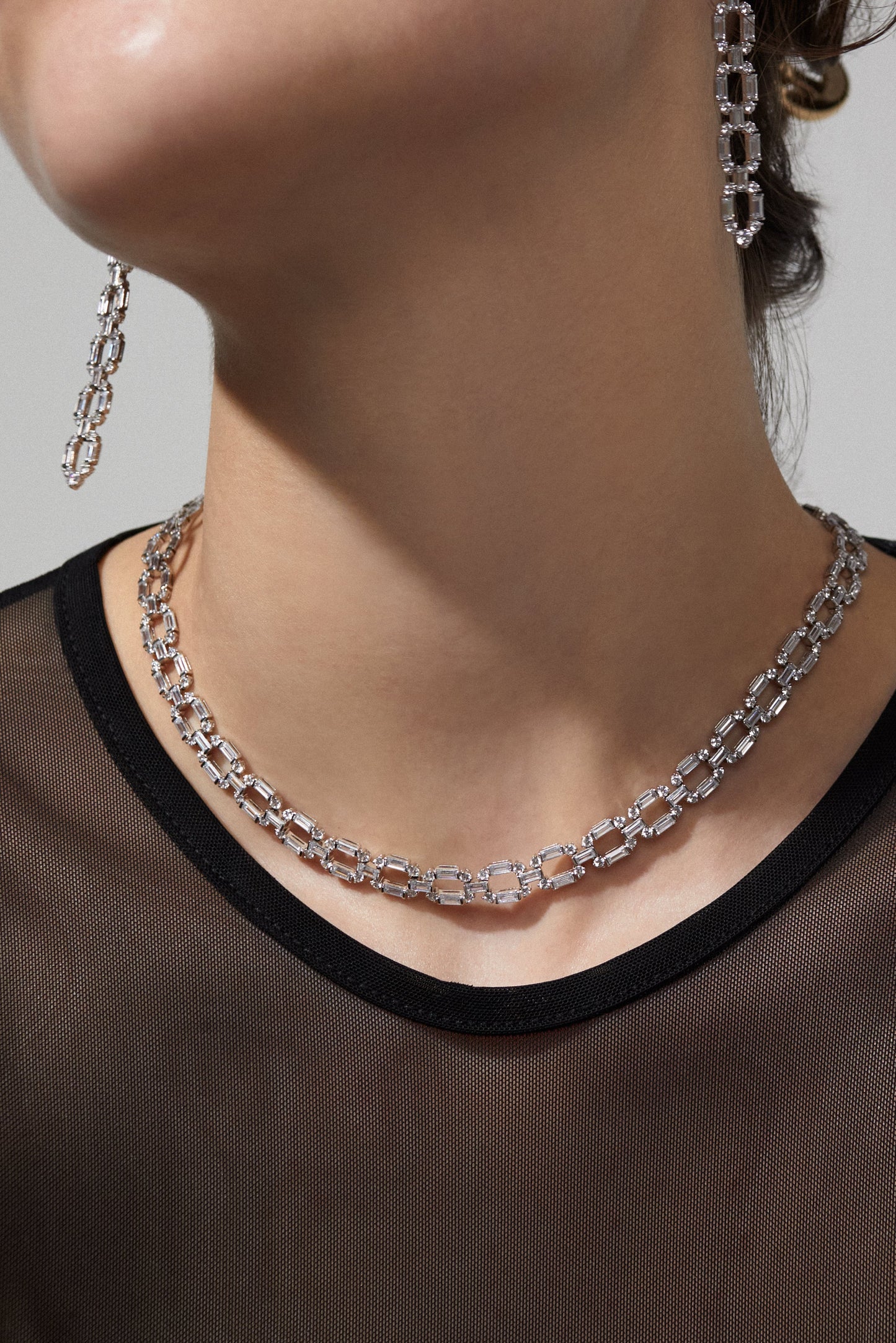 GWEN LINK CZ COLLAR NECKLACE