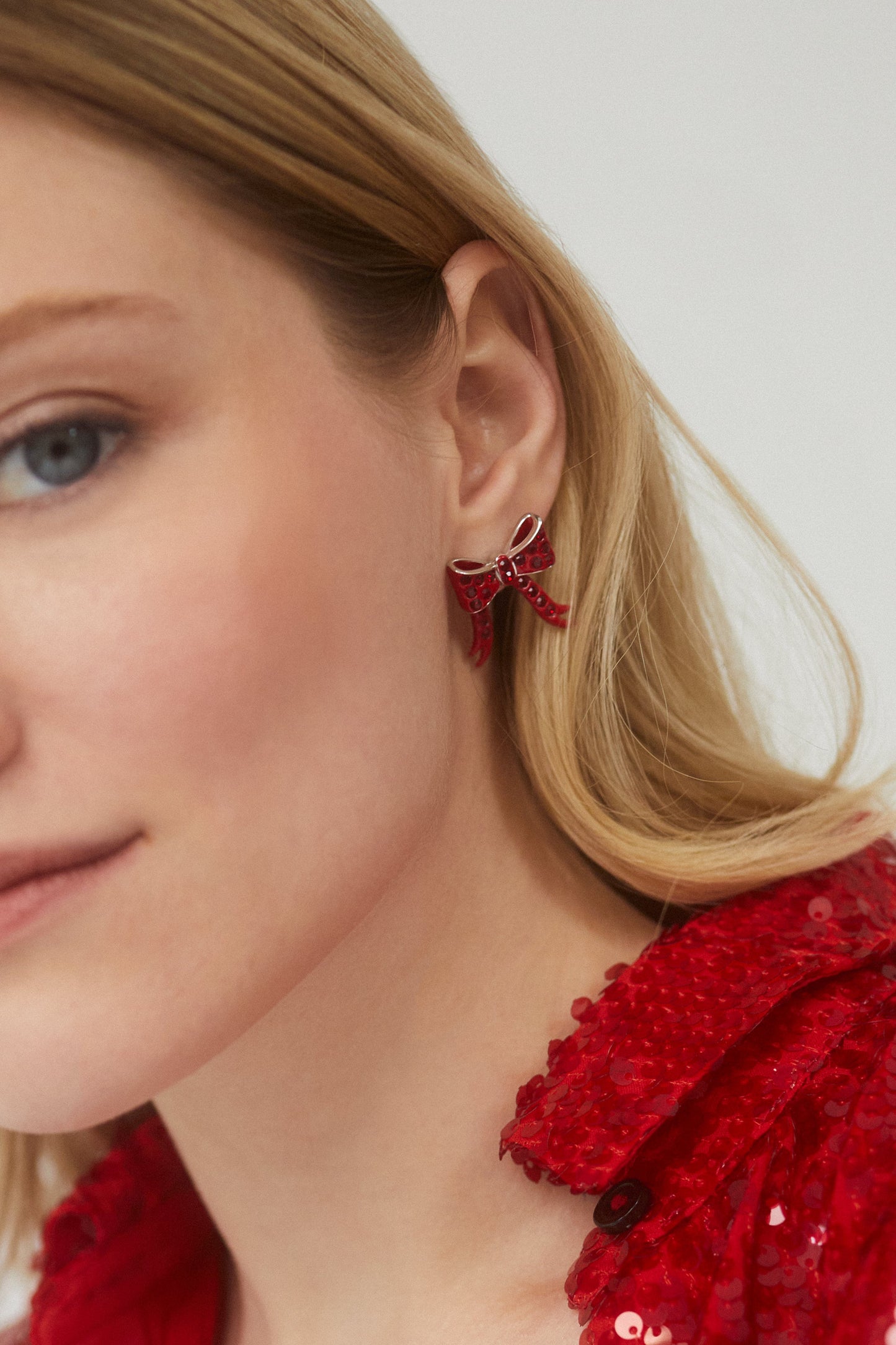 HOLI-DAZE BOW FRONTBACK EARRINGS