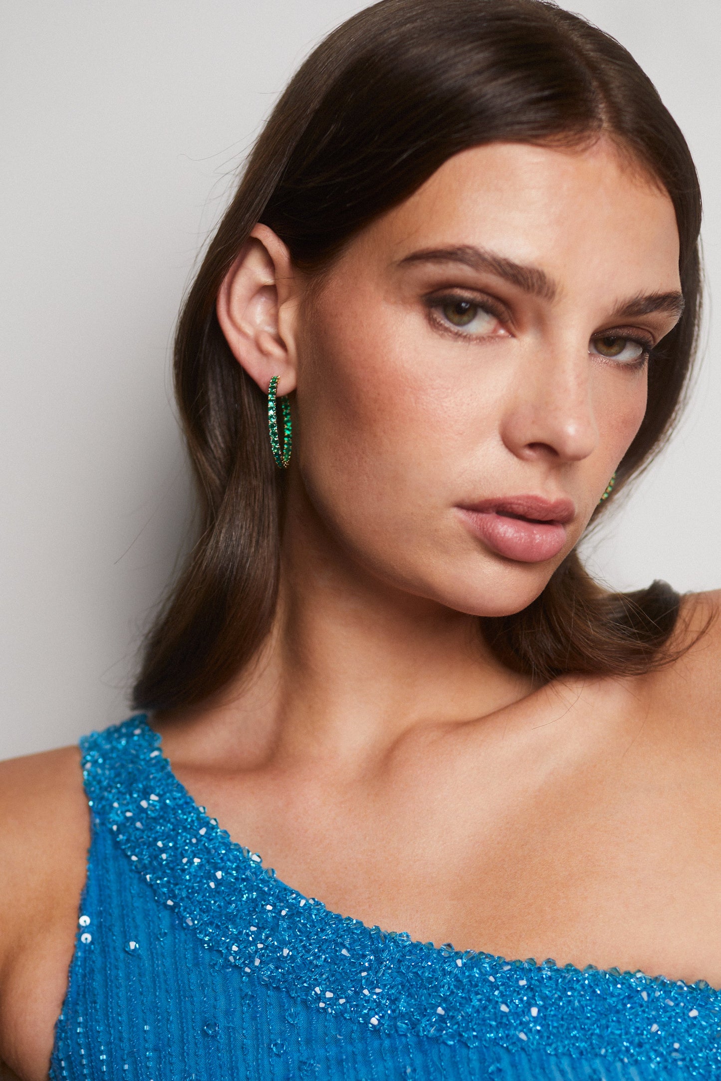 PERFECT TENNIS GREEN CZ HOOP EARRINGS