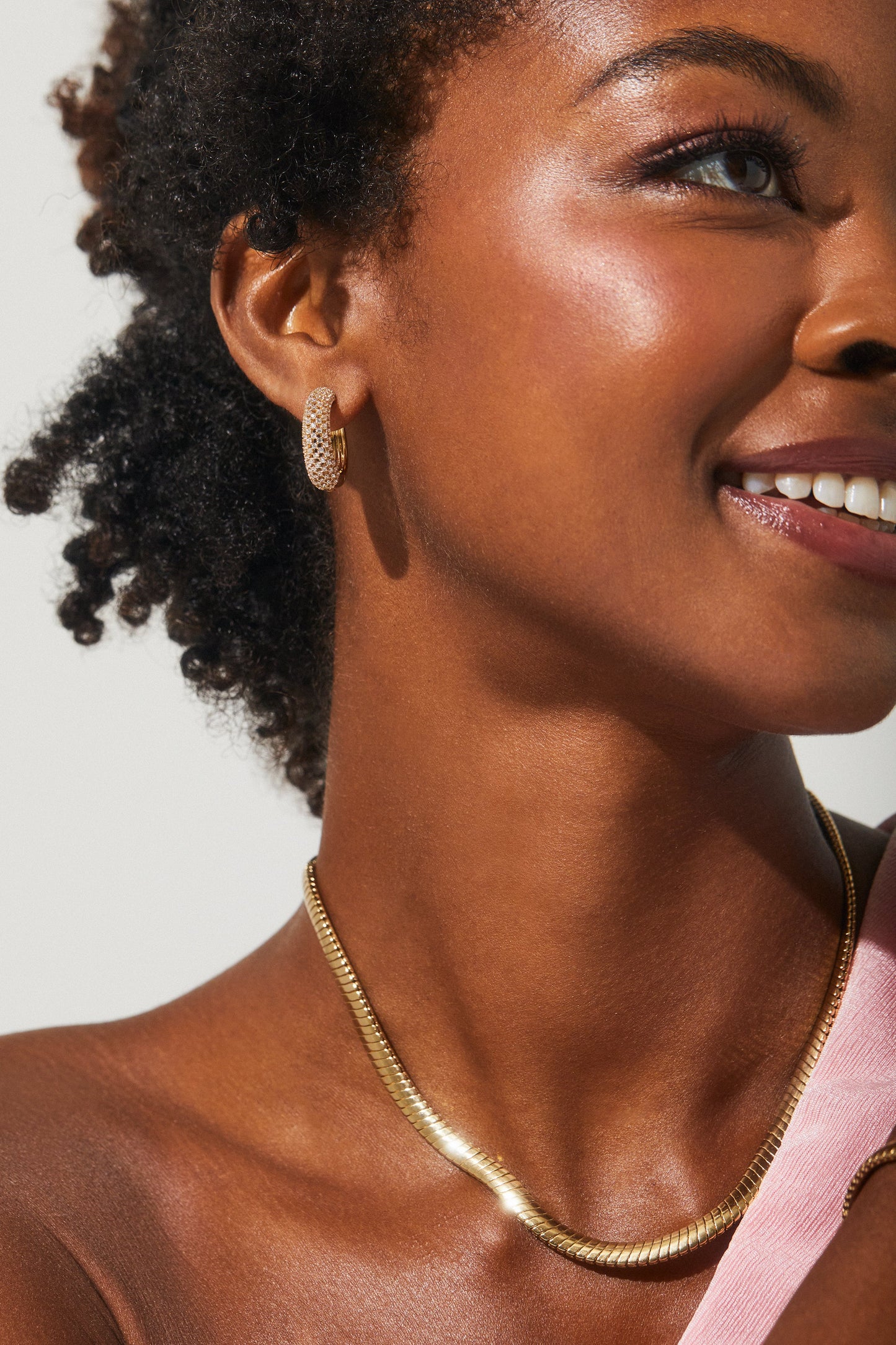 CLEO OMEGA CHAIN NECKLACE