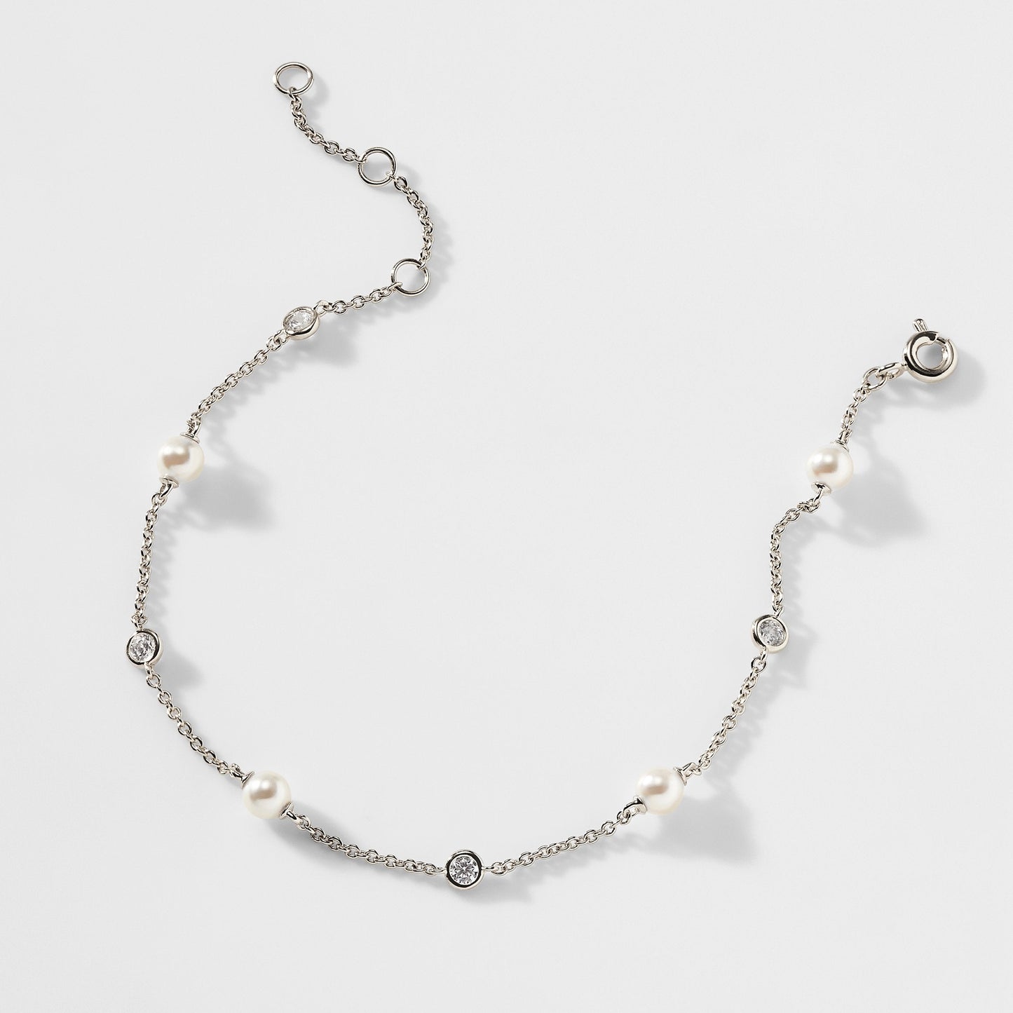 EMILIA PEARL AND CZ LINE BRACELET