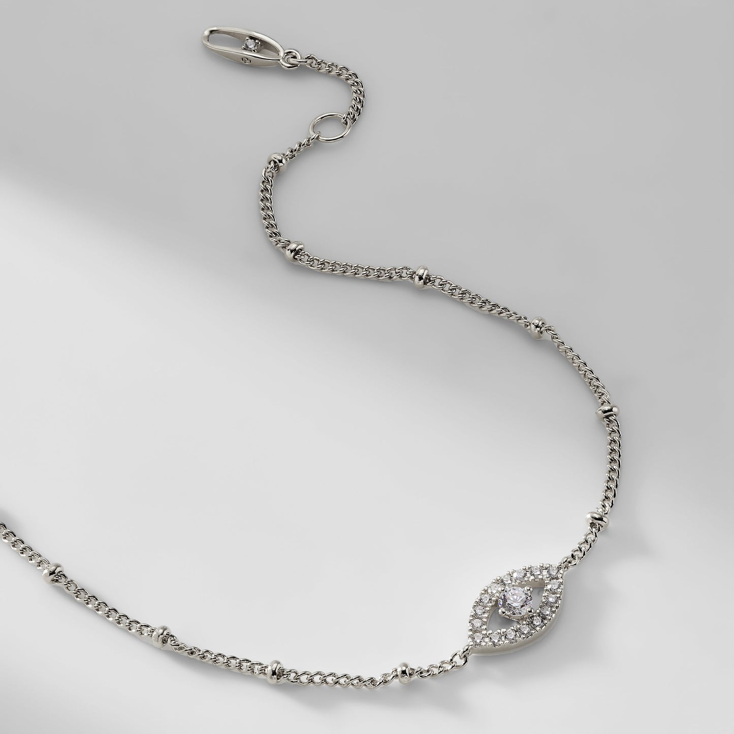 GOLDEN EVIL EYE LINE BRACELET