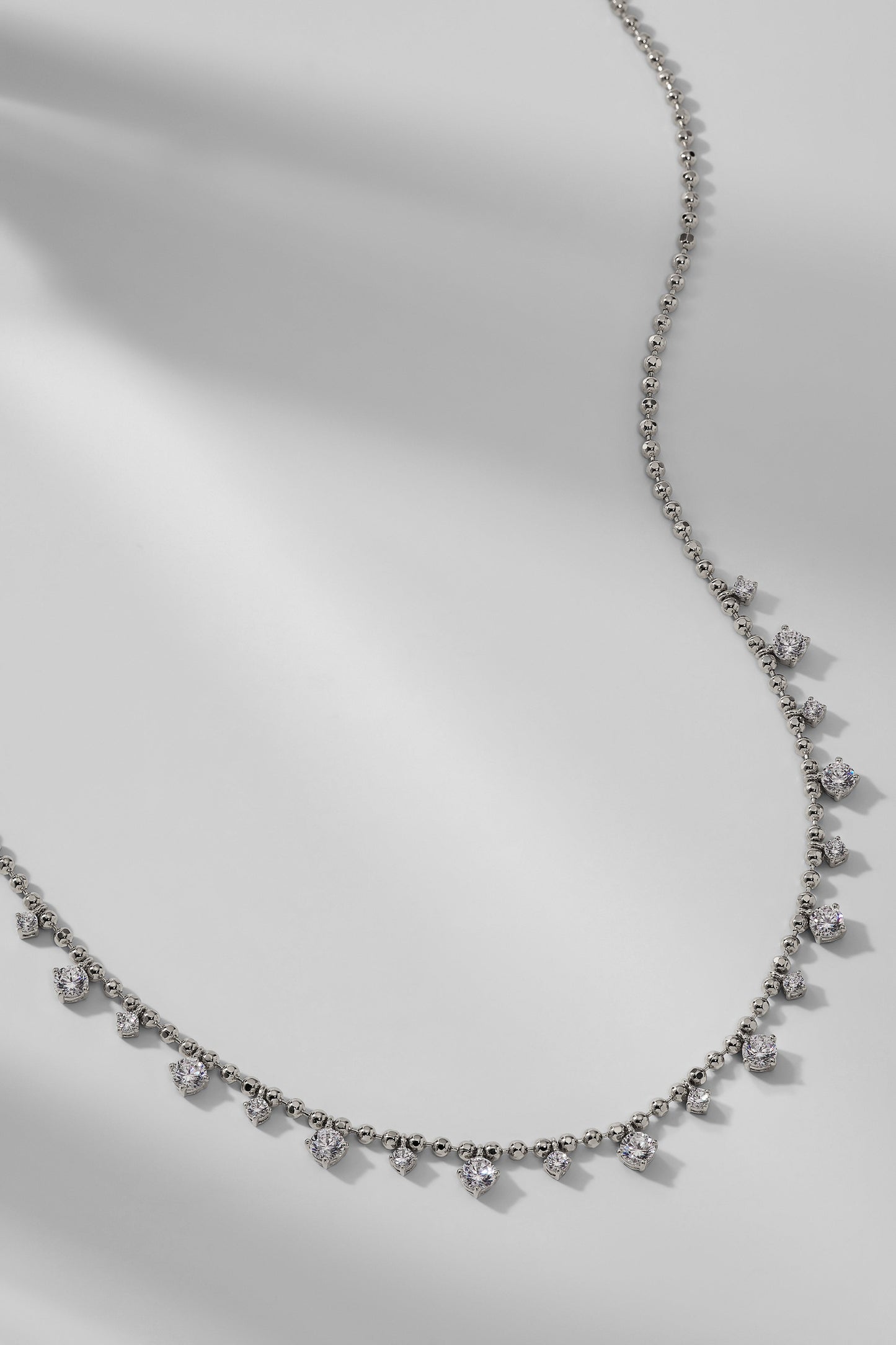 TWILIGHT CZ SHAKY COLLAR NECKLACE