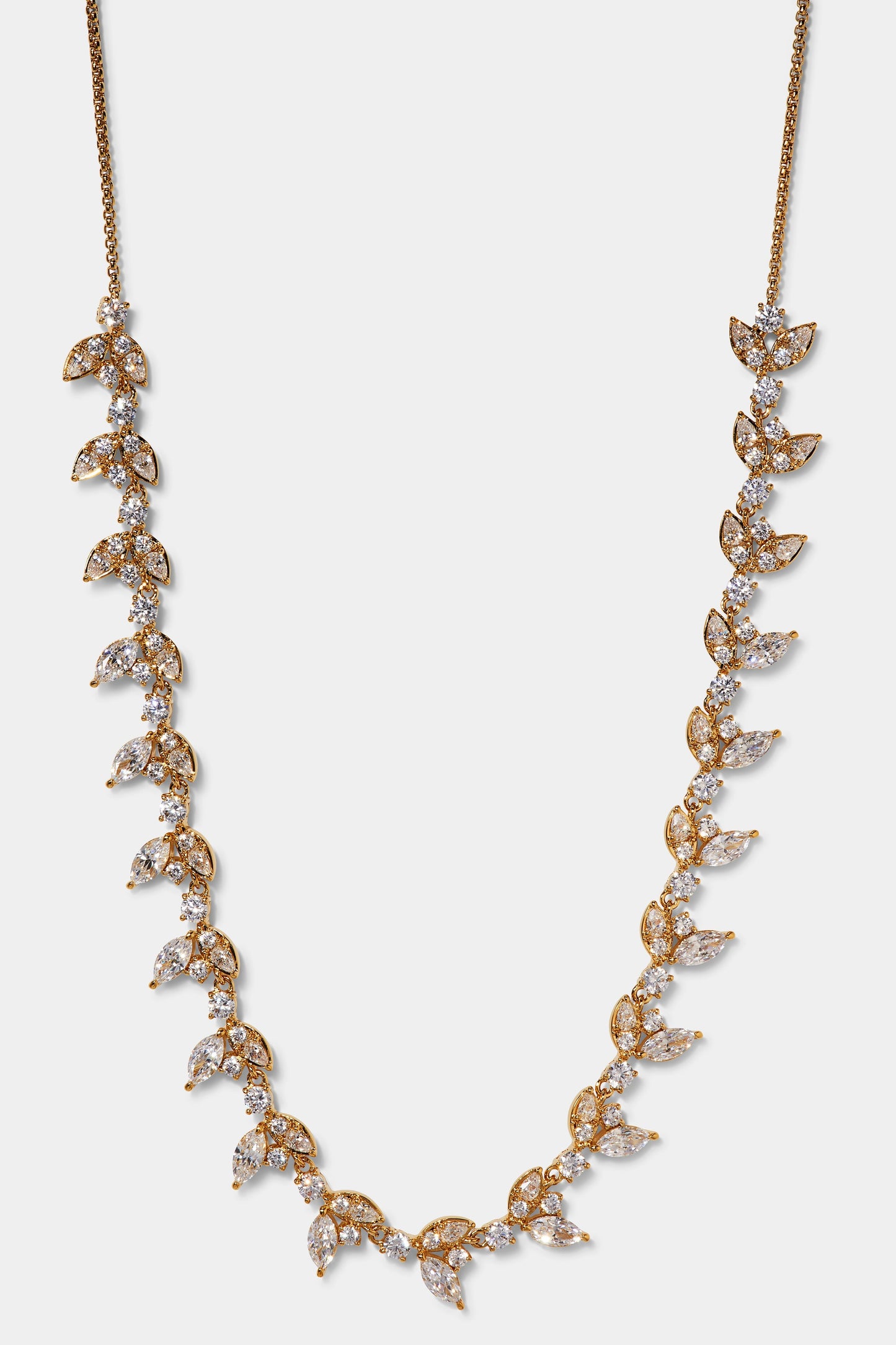 RAVISH HALF VINE NECKLACE IN GOLD PLATING