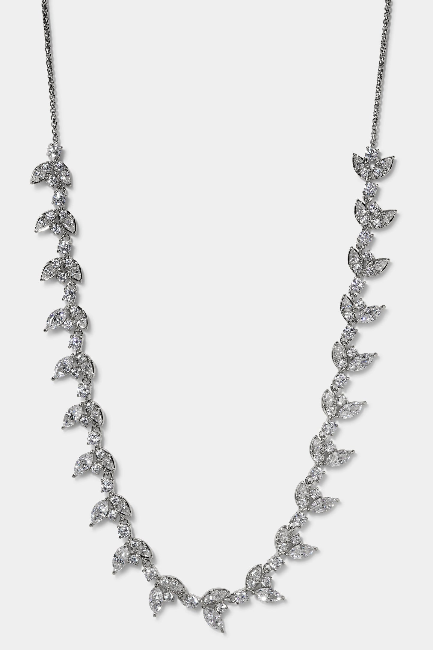 RAVISH HALF VINE NECKLACE IN RHODIUM PLATING