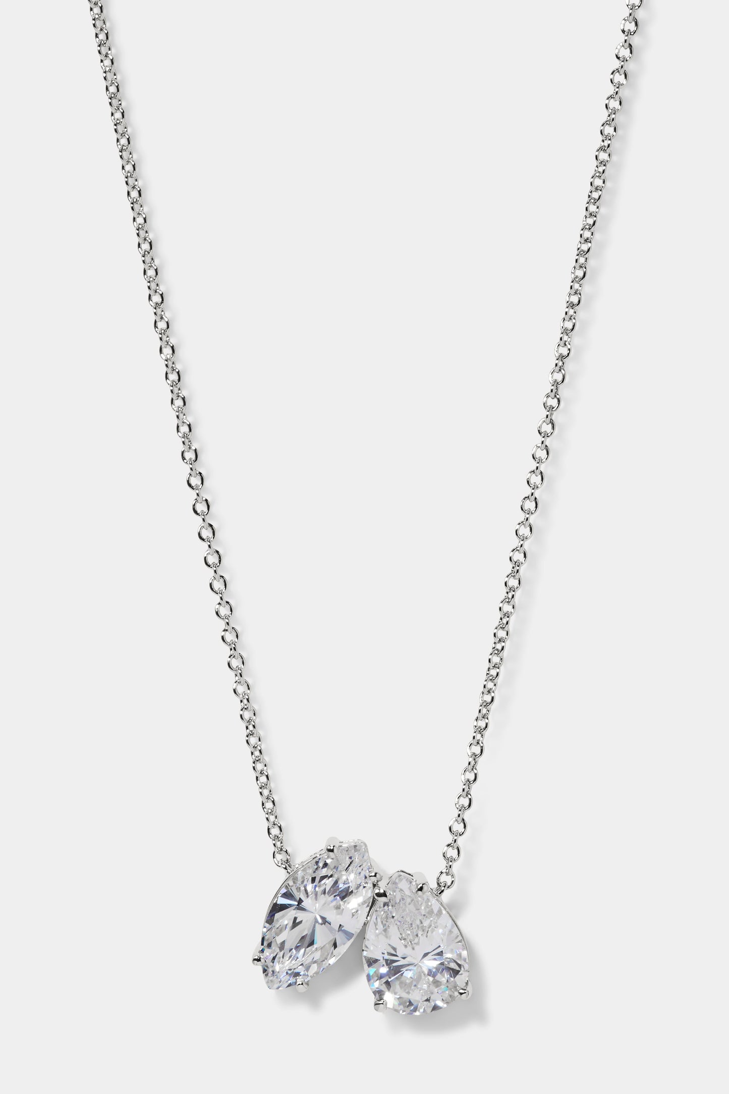EVERLEIGH PENDANT NECKLACE IN RHODIUM PLATING