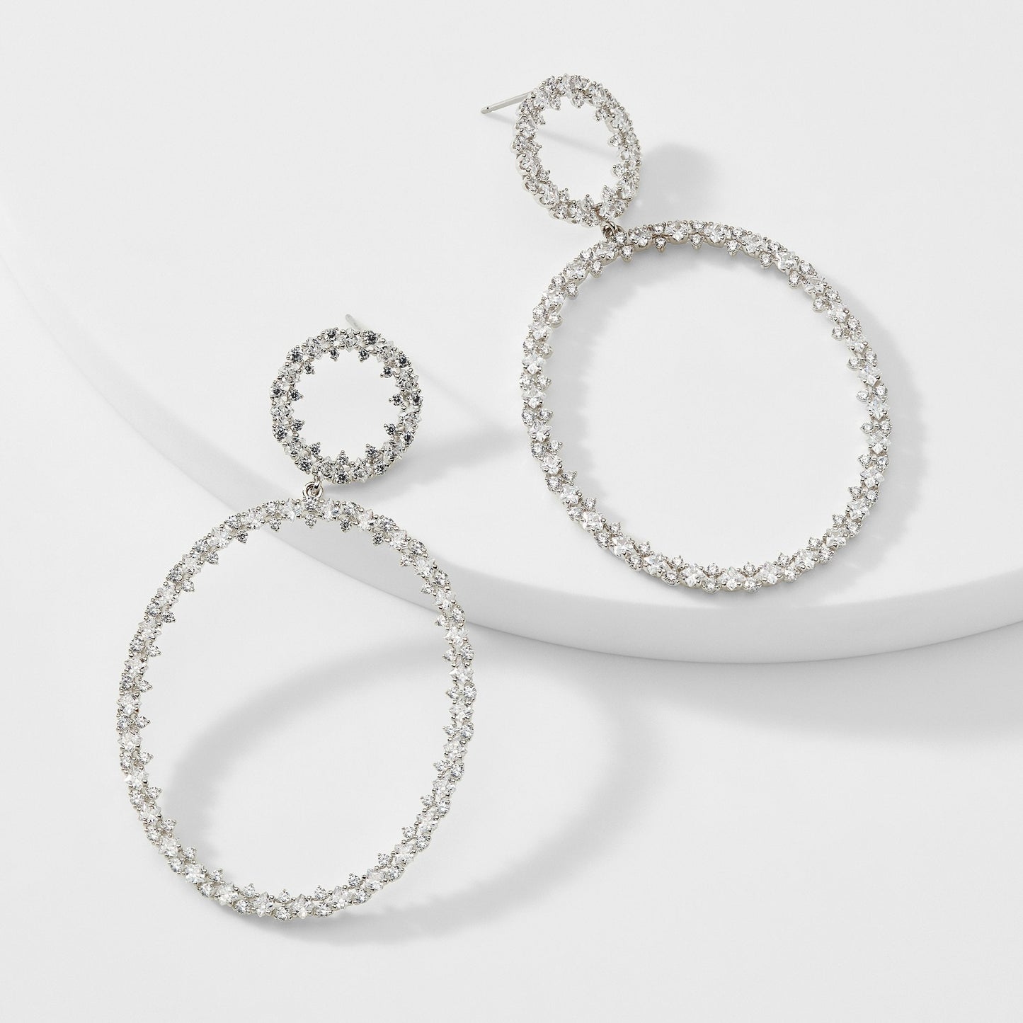 TULLE LARGE FRONTAL HOOP EARRINGS