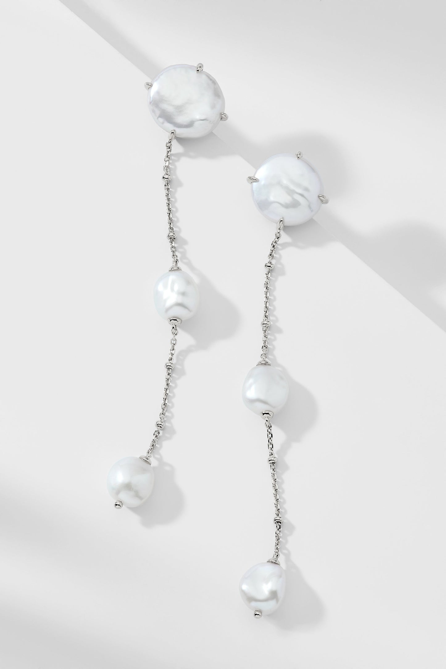 DOT DOT DOT MIXED PEARL LINEAR