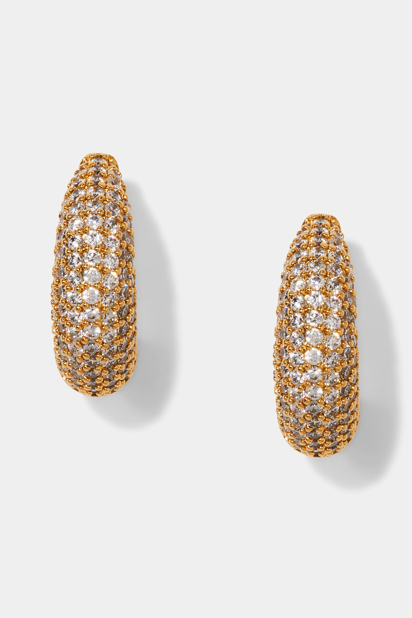 ALMA DOME J HOOP EARRINGS IN GOLD PLATING