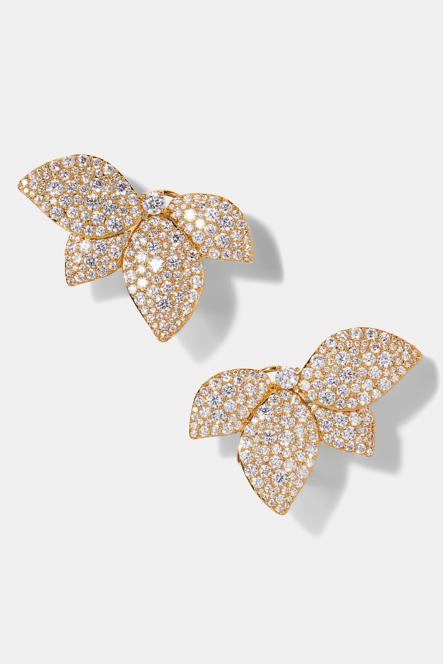 STARLET LEAF STUD EARRINGS IN GOLD PLATING