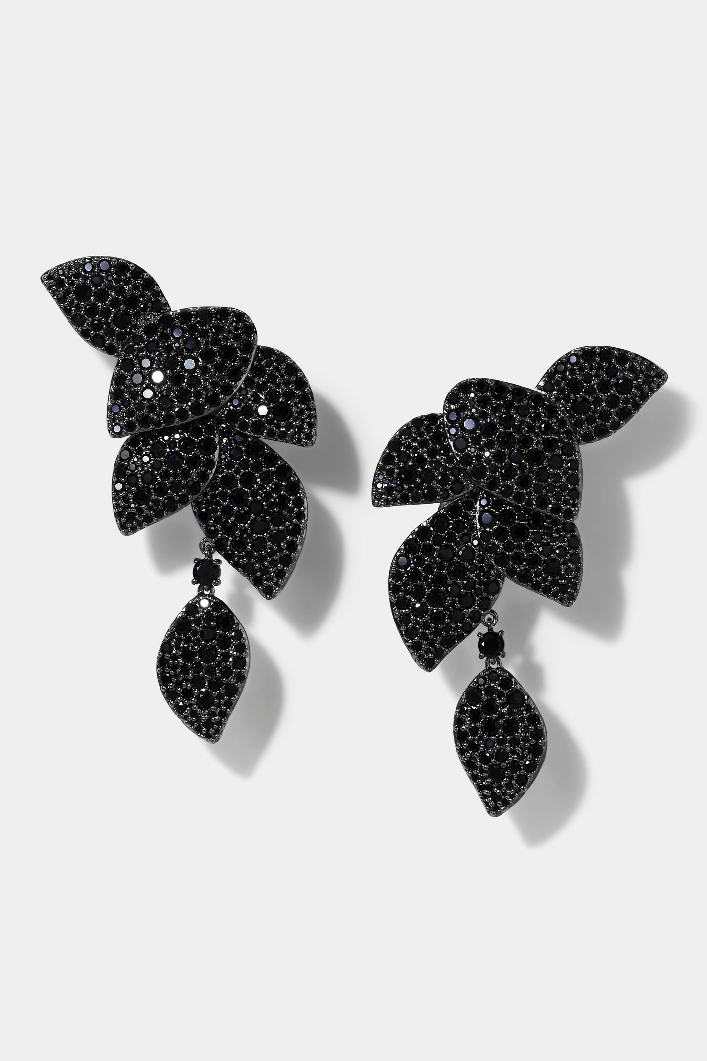 STARLET BLACK LEAF LINEAR EARRINGS IN BLACK RUTHENIUM PLATING