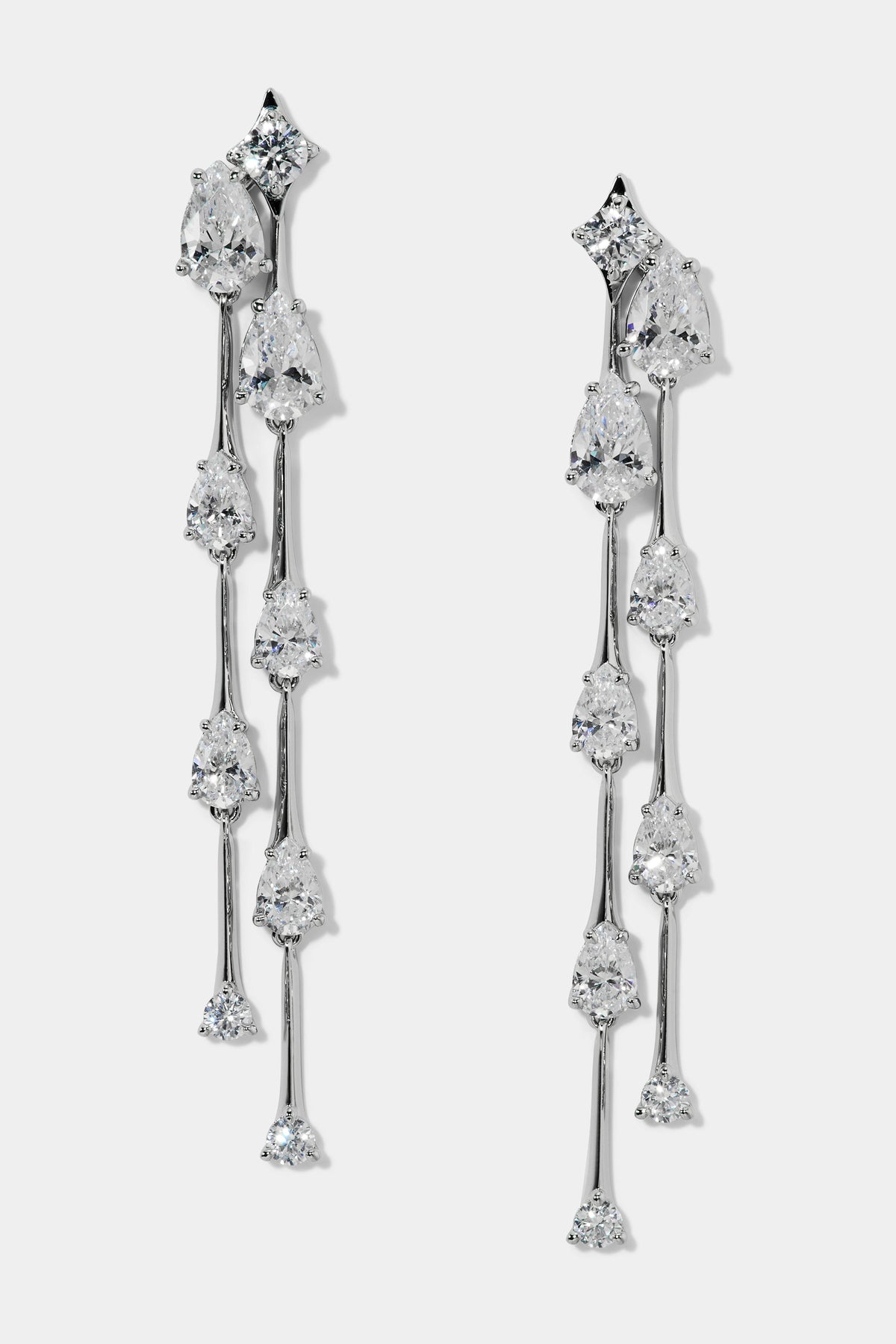 HERA DOUBLE LINEAR EARRINGS IN RHODIUM PLATING