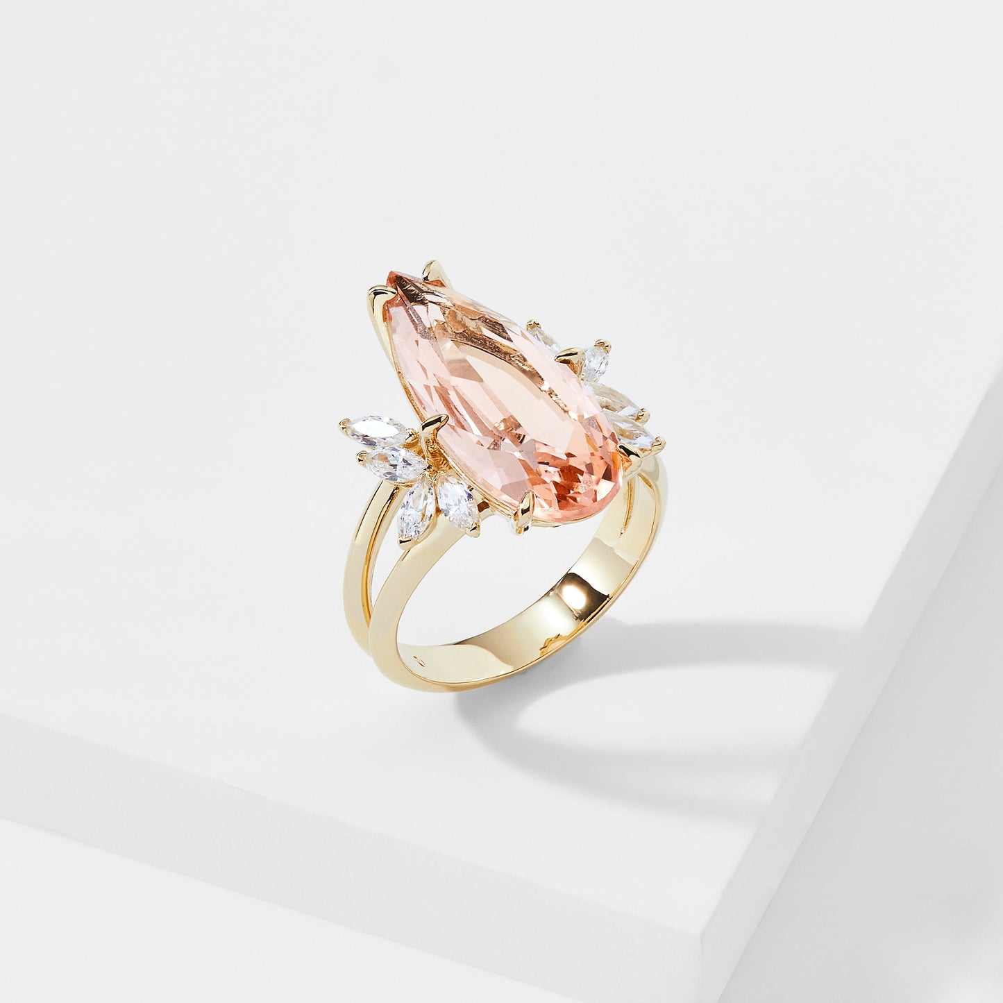 WILDFLOWER PEACH PEAR RING