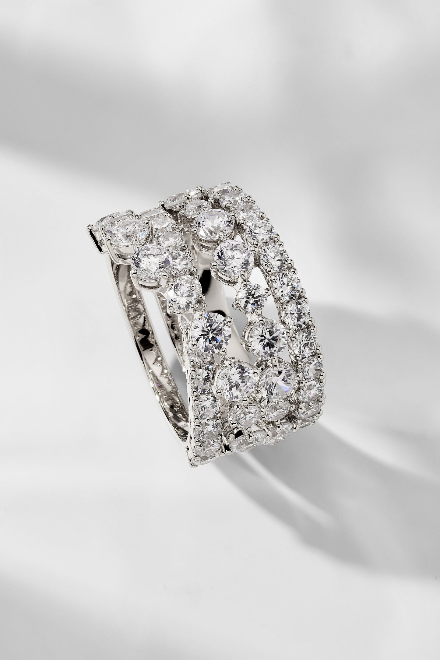 MATCHPOINT CRISSCROSS CZ RING
