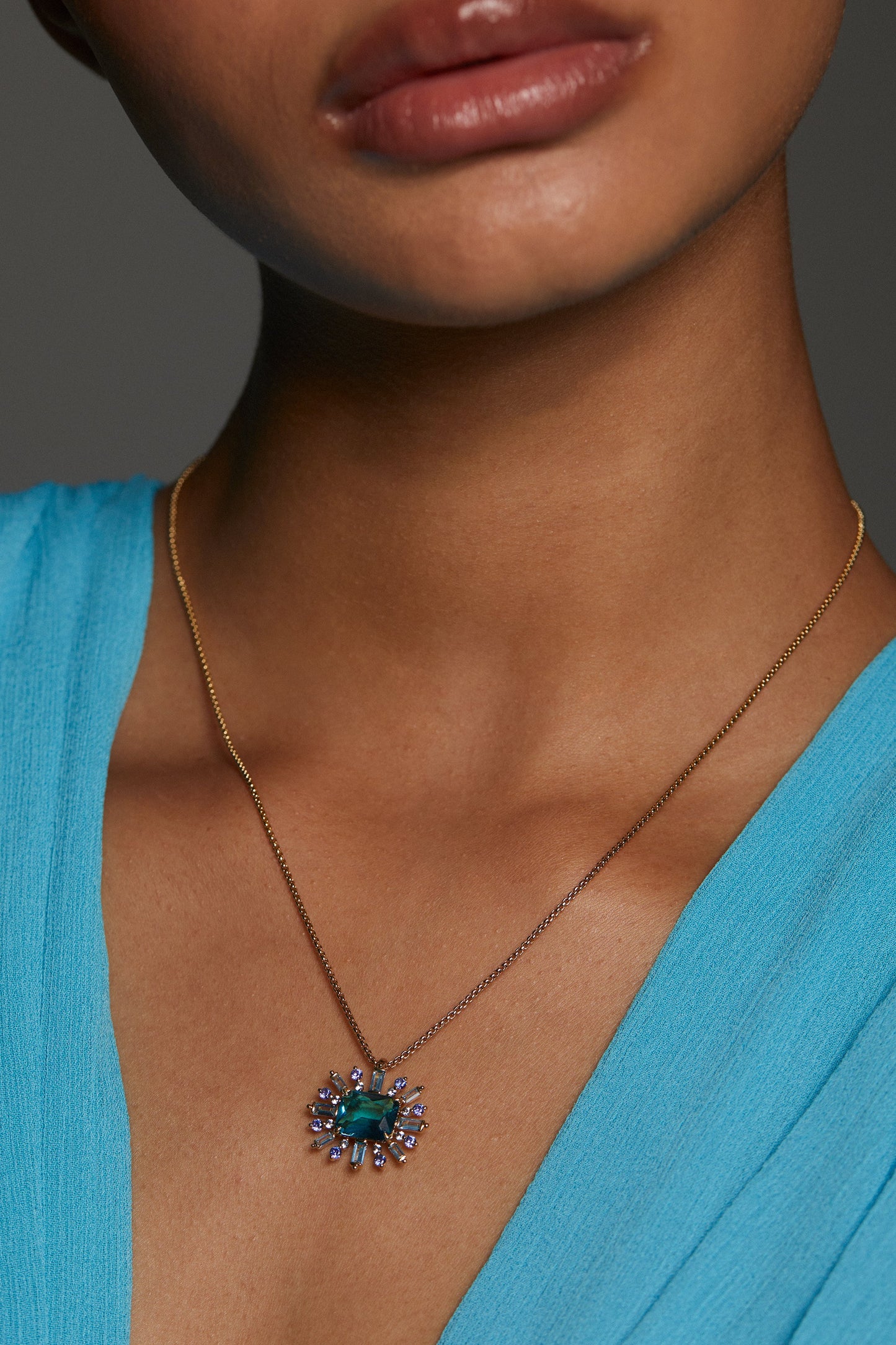 STELLAR MULTI STONE FULL HALO PENDANT NECKLACE