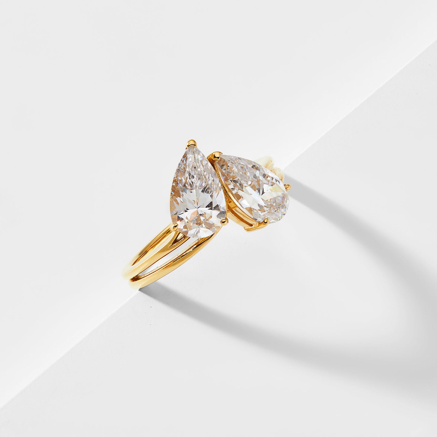 HAPPY HOUR COCKTAIL RING