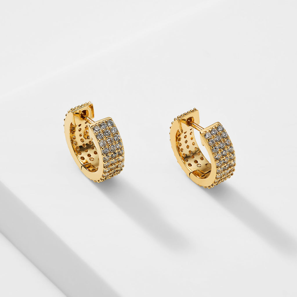 AURA 3 ROW SMALL HUGGIE EARRINGS