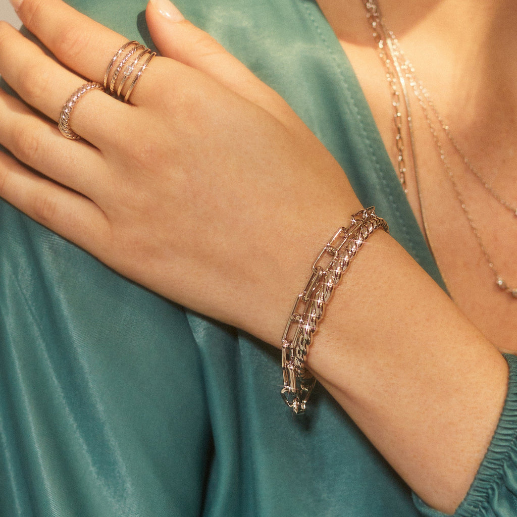 GOLDEN HOUR LINKED CHAIN BRACELET